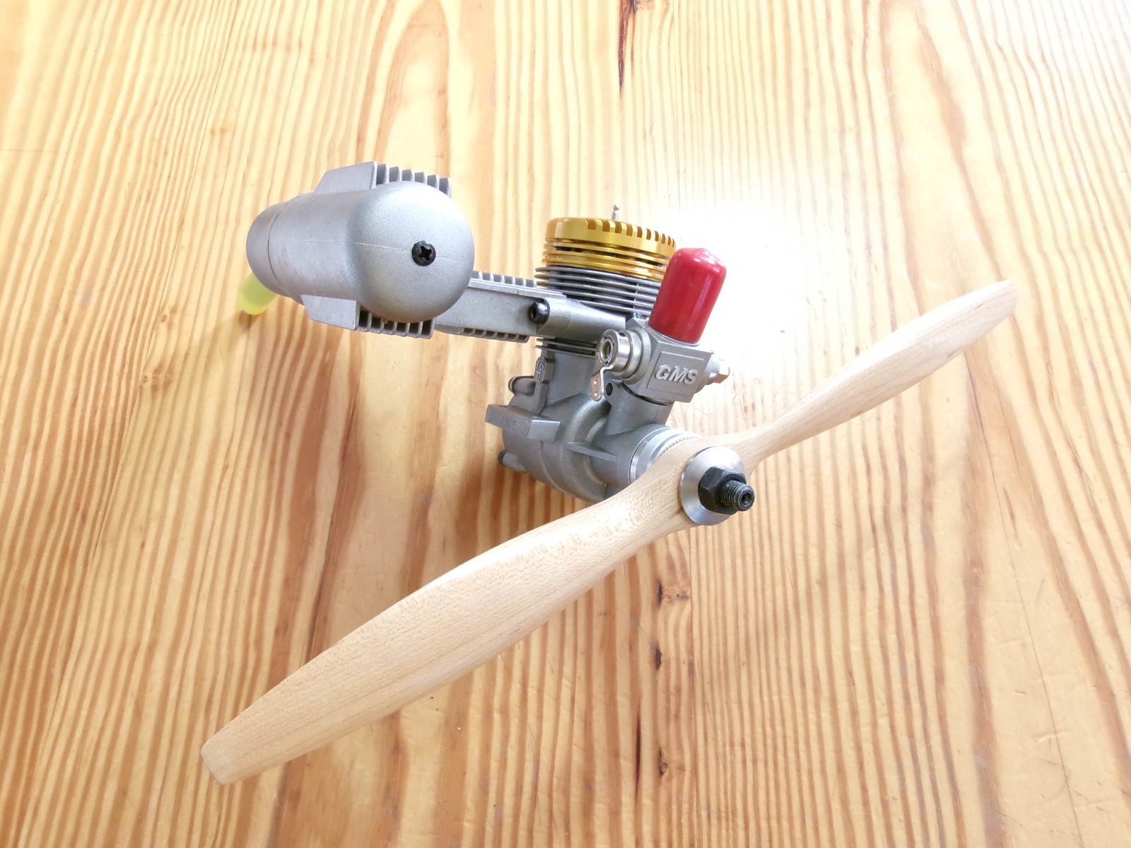 GMS 2000 .76-II Rc Engine Gold Head w/ GMS Muffler   7/28