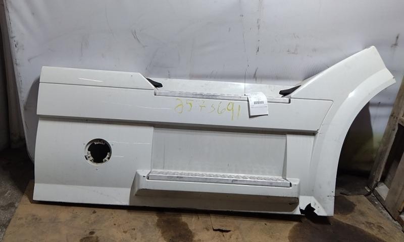 For 2014 VOLVO VNL SIDE FAIRING Right ,  CO