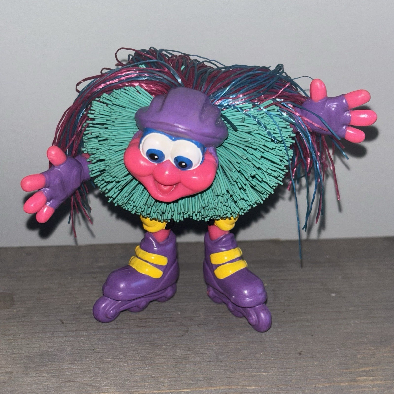 Vintage 1996 Wild Times Koosh Lings Bendable Buddies Skatin' Skye