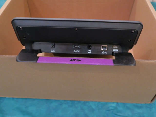 Avid S1 8 Fader Desktop Control Surface with Studio Talk Stand