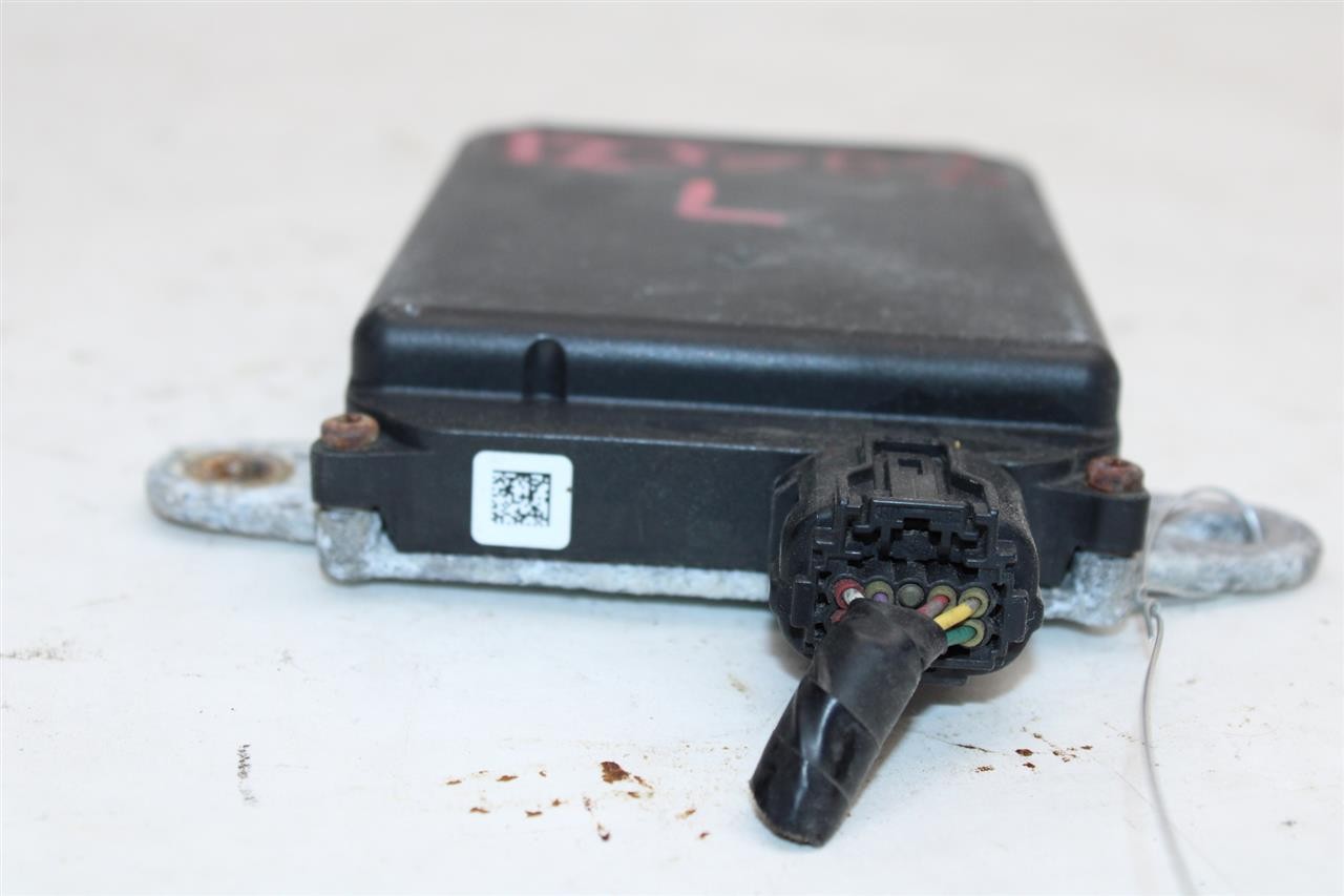 Used Blind Spot Detection System Warning Control Module fits: 2015 Subaru Legacy