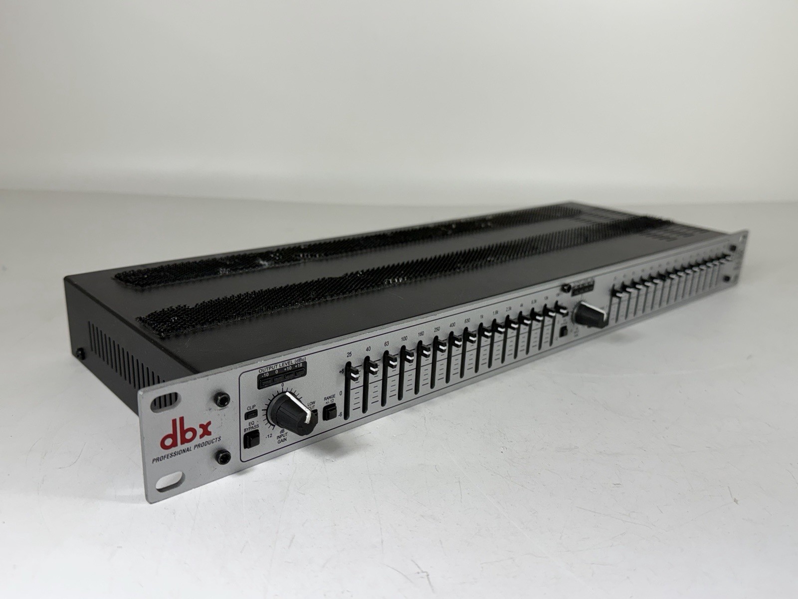 DBX 215S Dual Channel 15-Band Graphics Equalizer with Power Cable - Tested