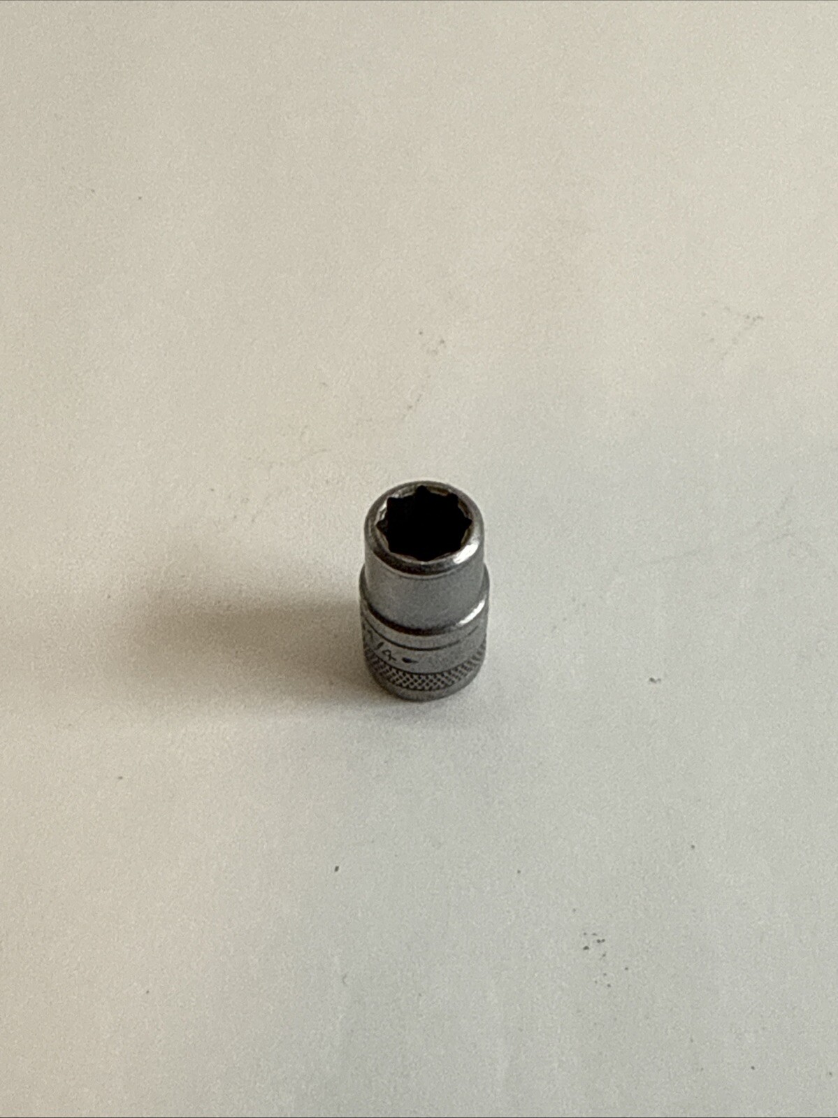 SK 1/4" SAE 1/4" Drive 8 Point 40988 Socket