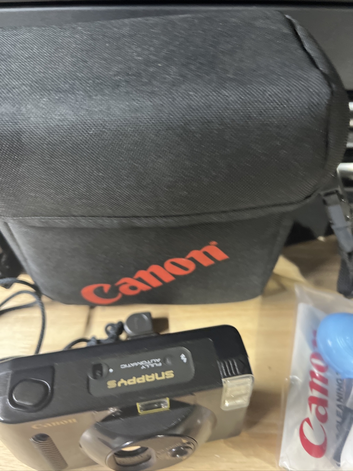 Canon Snappy S Fully Automatic Point & Shoot 35mm Film Camera