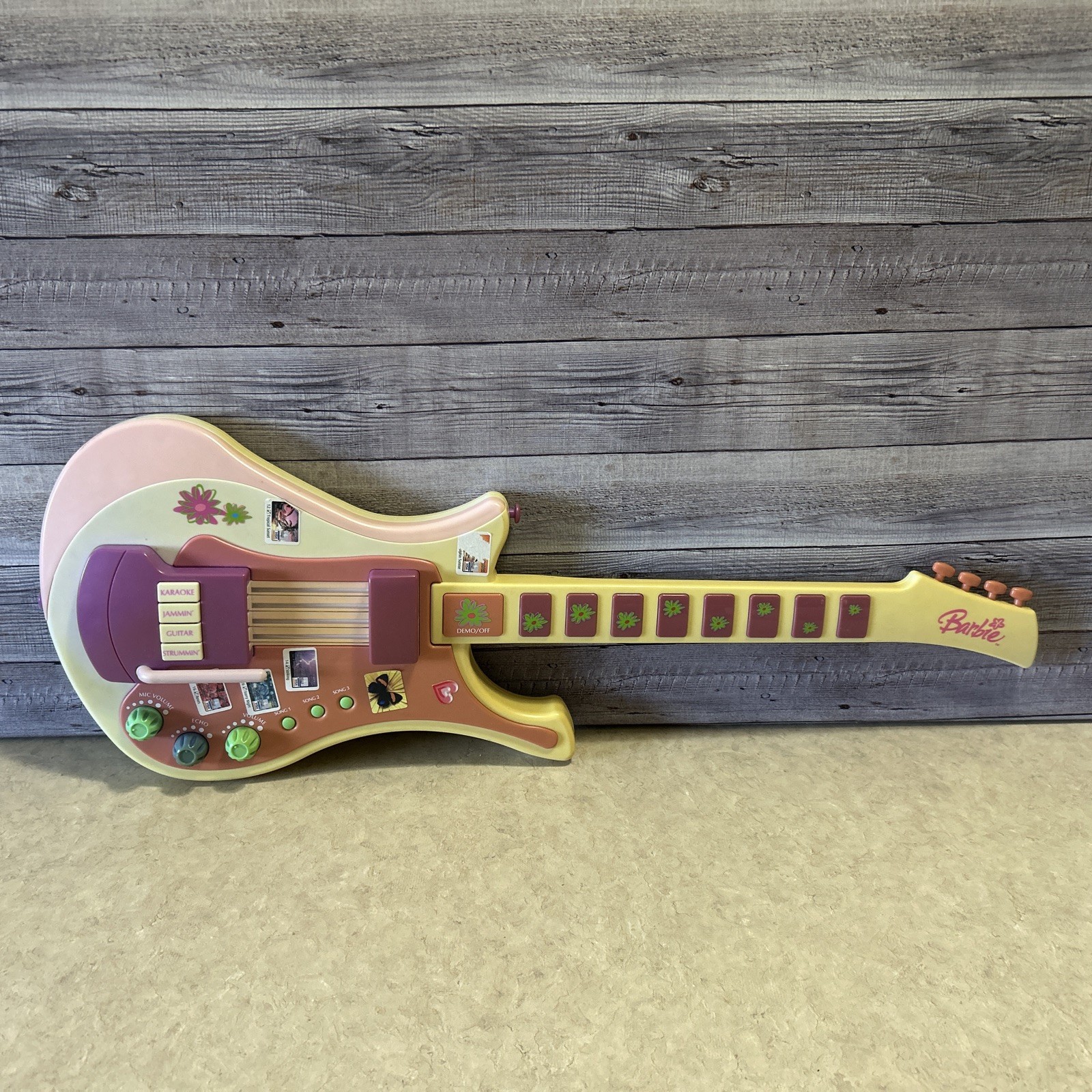 Vintage BARBIE Jam With Me Pink Guitar Mattel 2005 Tested Works