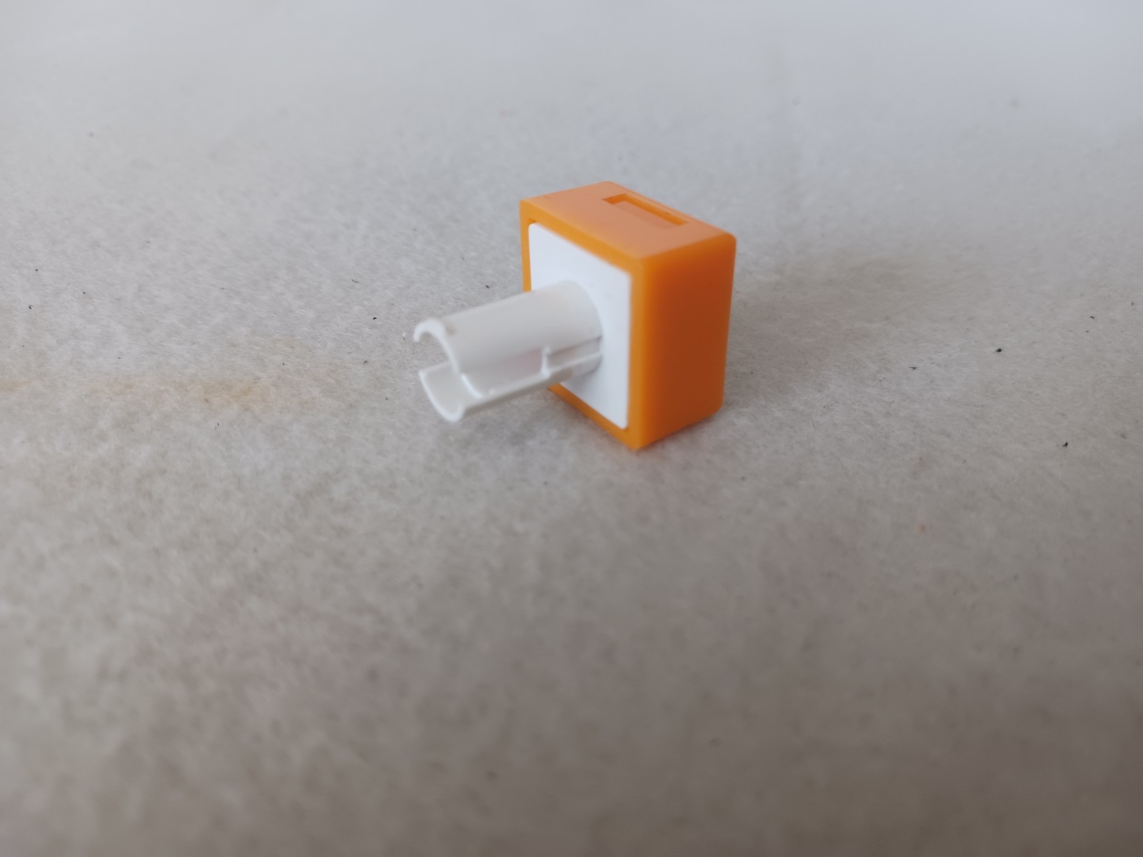 Avionic Master Push Switch