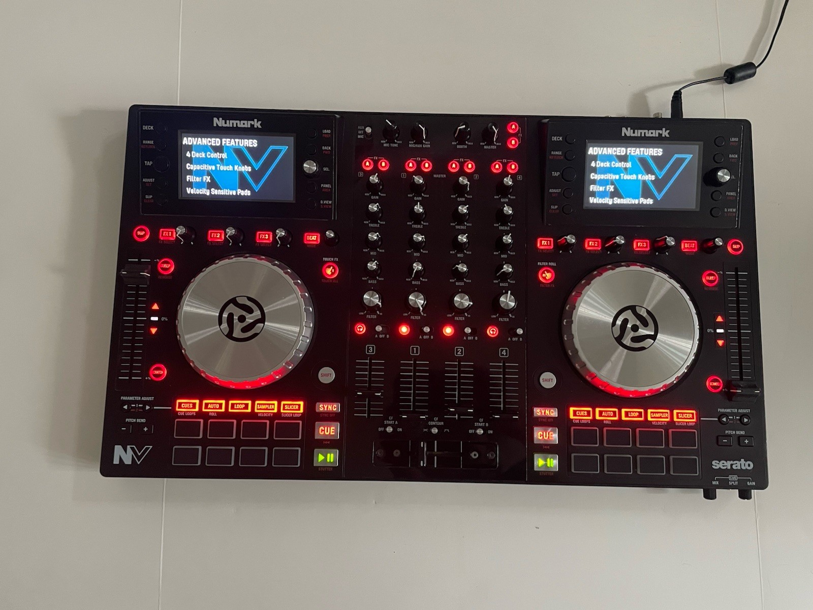 Numark NV 4-Deck Dual-Display USB DJ Controller Turn Tabletop - Black