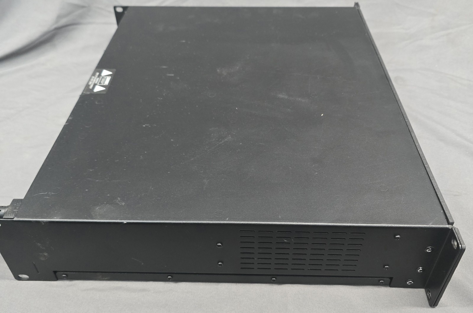 Ashly ne800.70 Network-Enabled 180W Eight-Channel 120V Amplifier