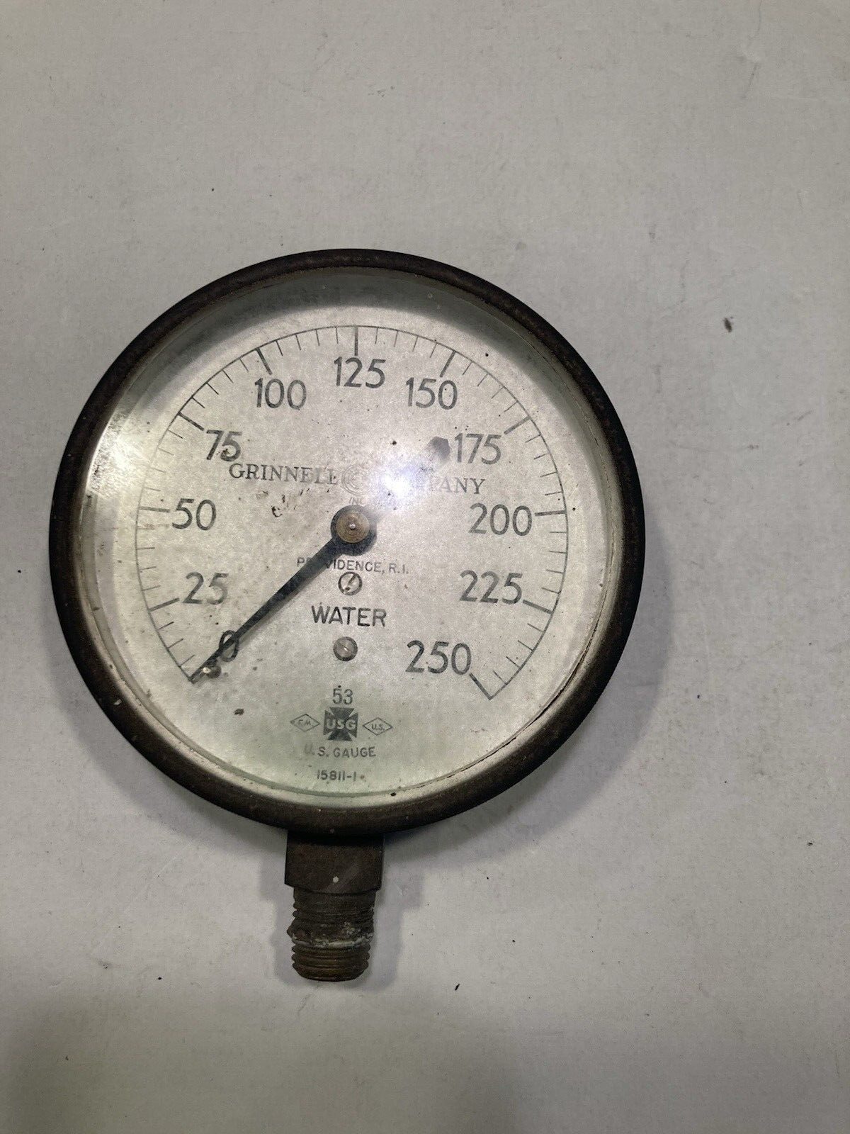 VINTAGE GRINNELL COMPANY 4" WATER PRESSURE GAUGE