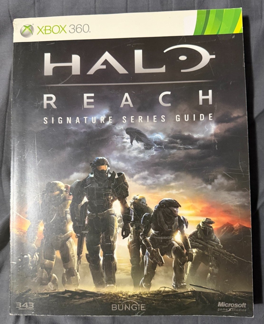 Prima Strategy Guide lot: Halo Bioshock Assassin's Creed Dragon Age Gears Fable