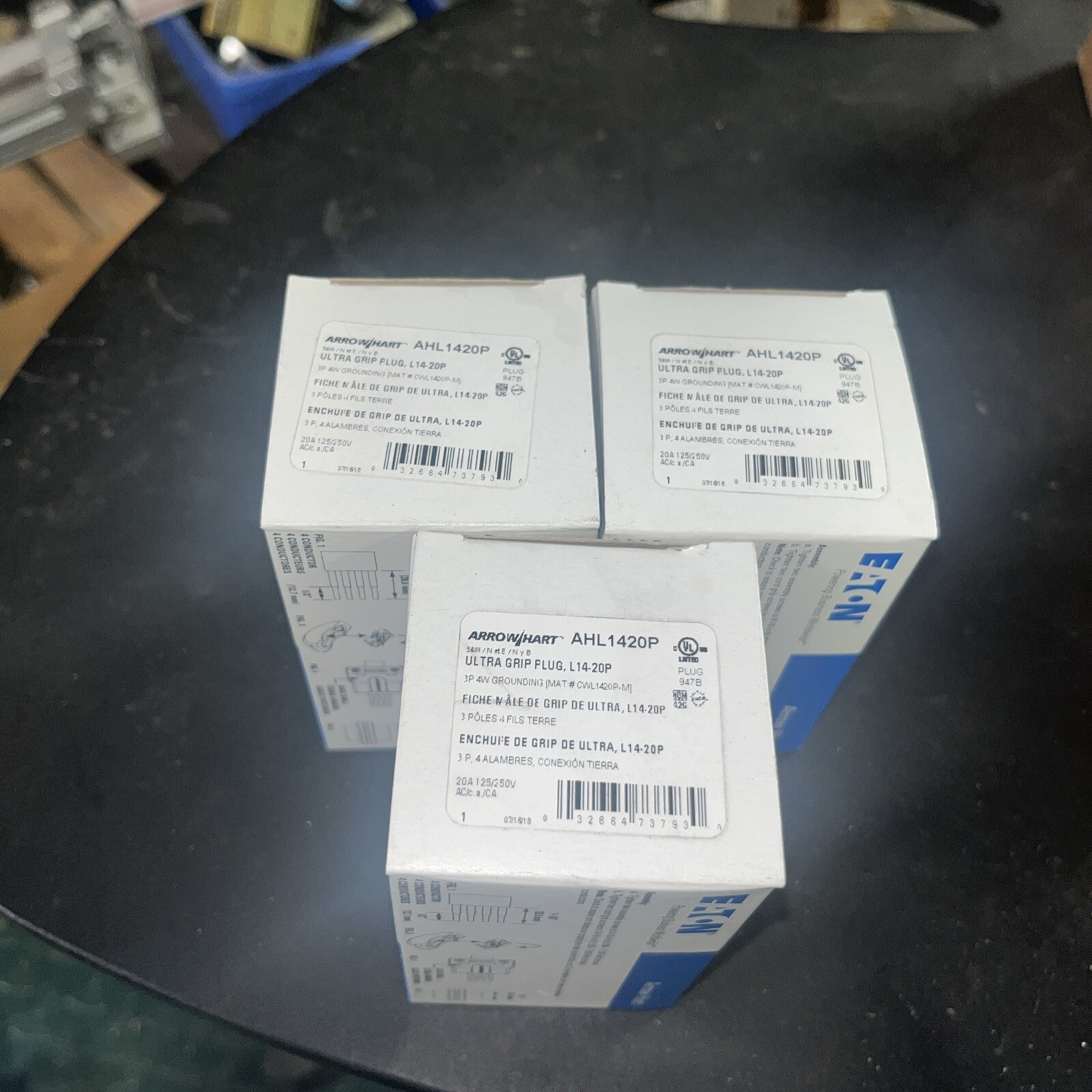 Lot Of 3-ARROW Hart Plug, #AHL1420P,  KP-779