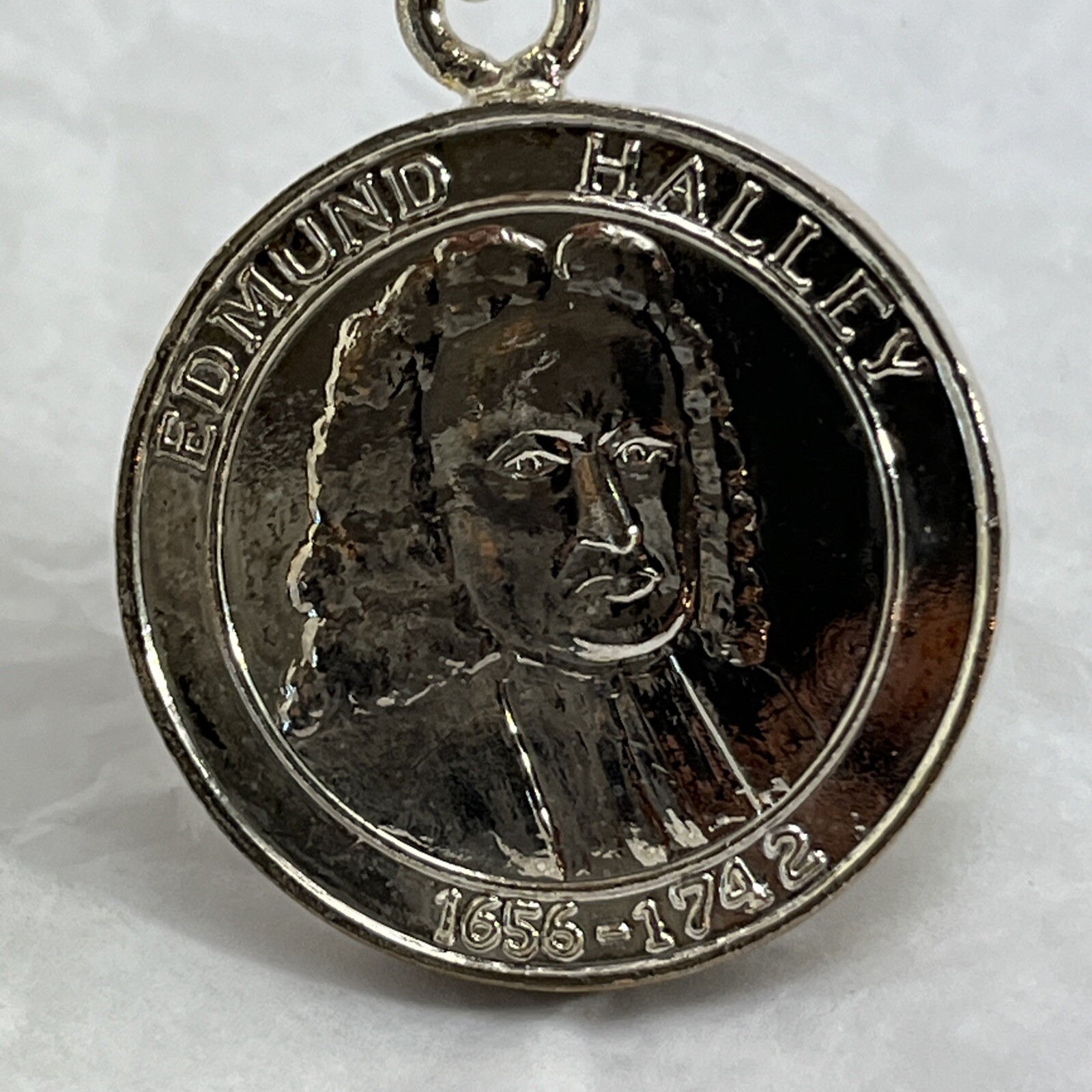 Halley’s Comet Edmund Halley 1985-1986 Astronomy Silver Keychain