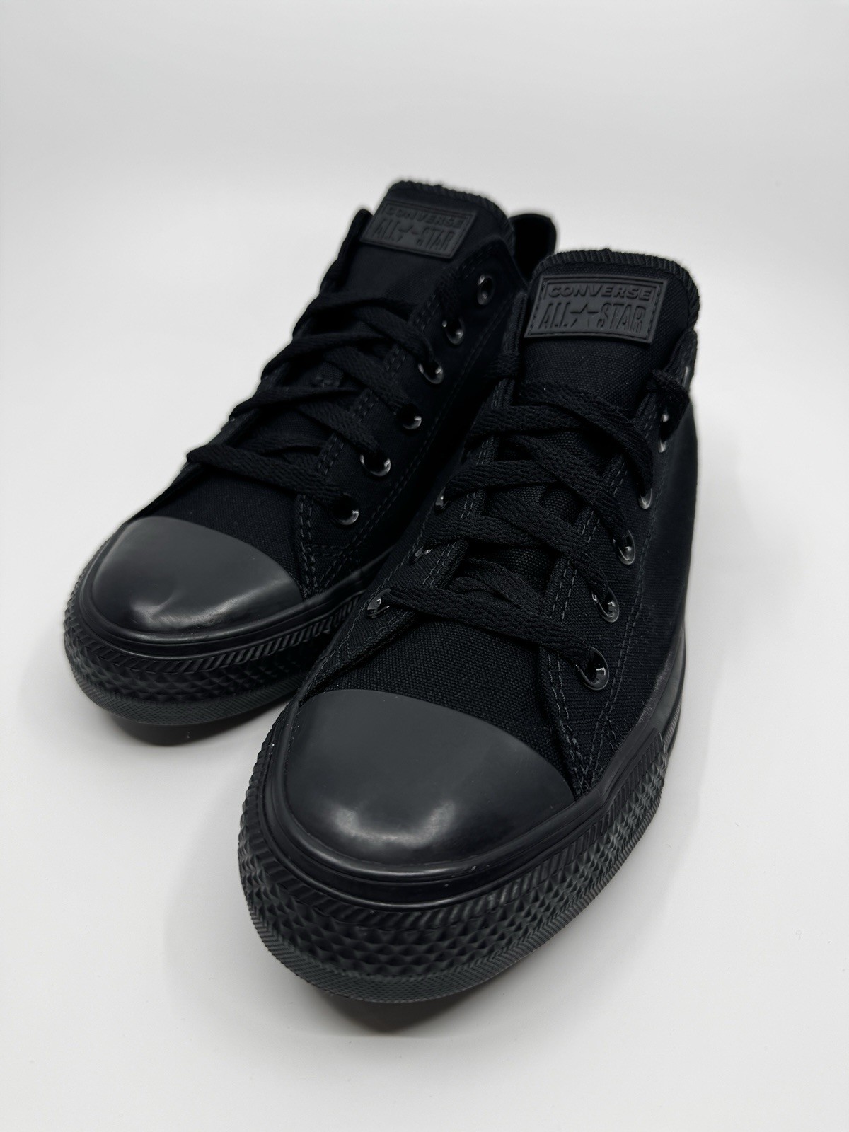 NEW! CONVERSE Chuck Taylor All Star Low -  Black Monochrome, SIZE 8M, 10W