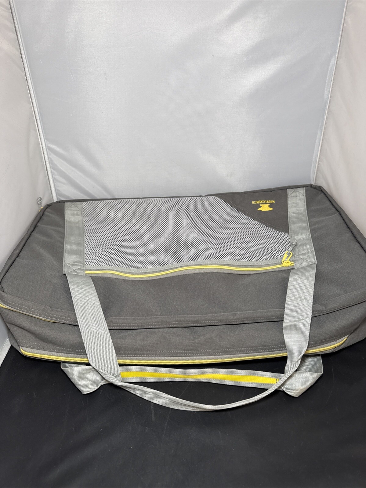 Mountainsmith Hotbox Hauler Storage Bag EUC Discontinued