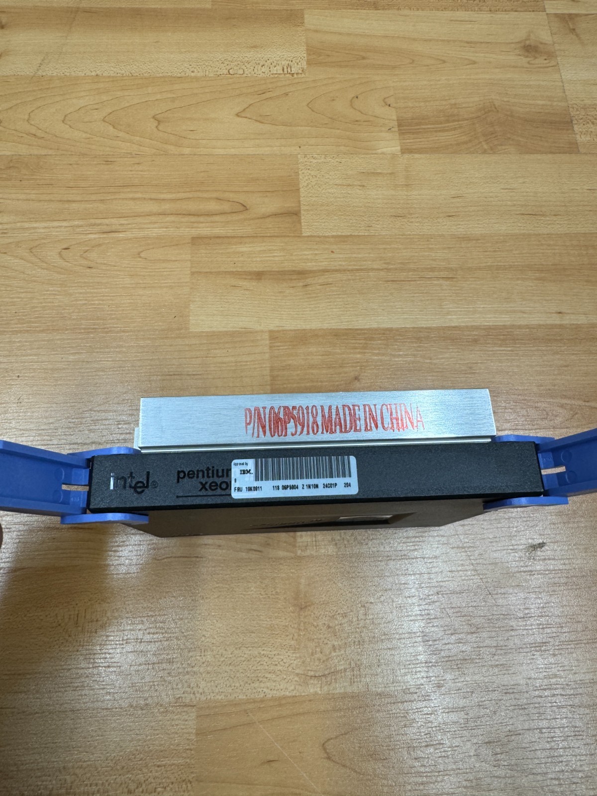 19K0911, SL49Q, 37L0215 intel netfinity pentium iii xeon processor - 700MHZ