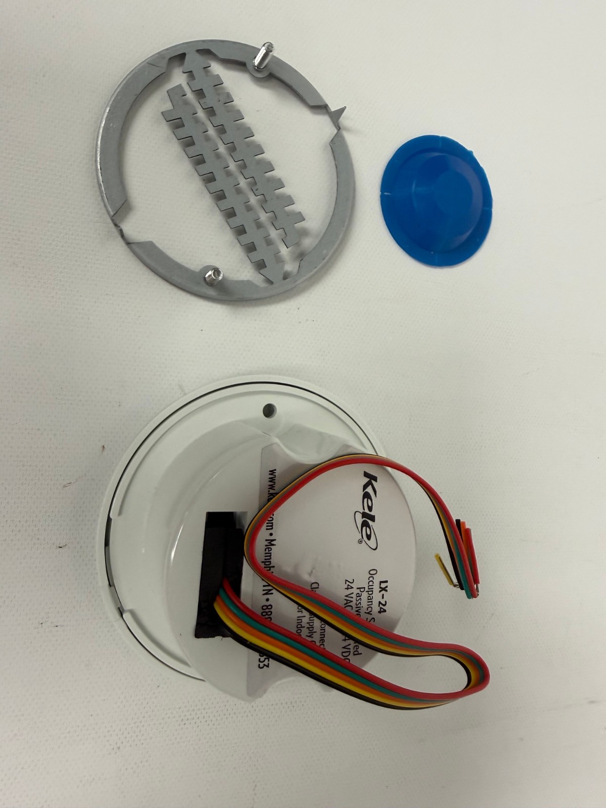 KELE LX-24 PIR CEILING MOUNT SENSOR 24 VAC NEW OPEN BOX