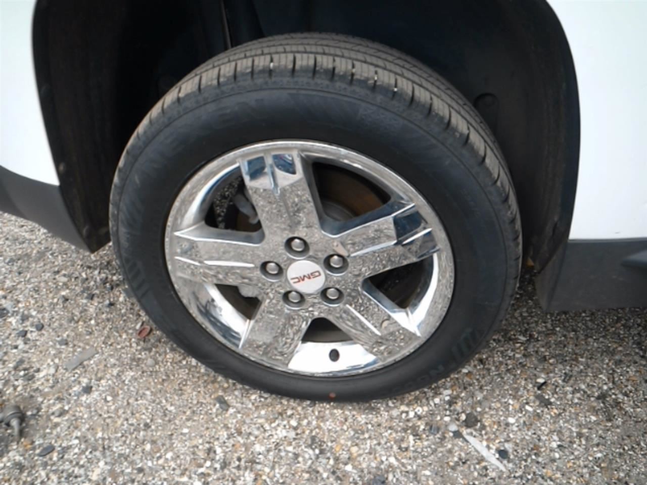 Driver Left Front Spindle/Knuckle Fits 10-17 EQUINOX 104850126