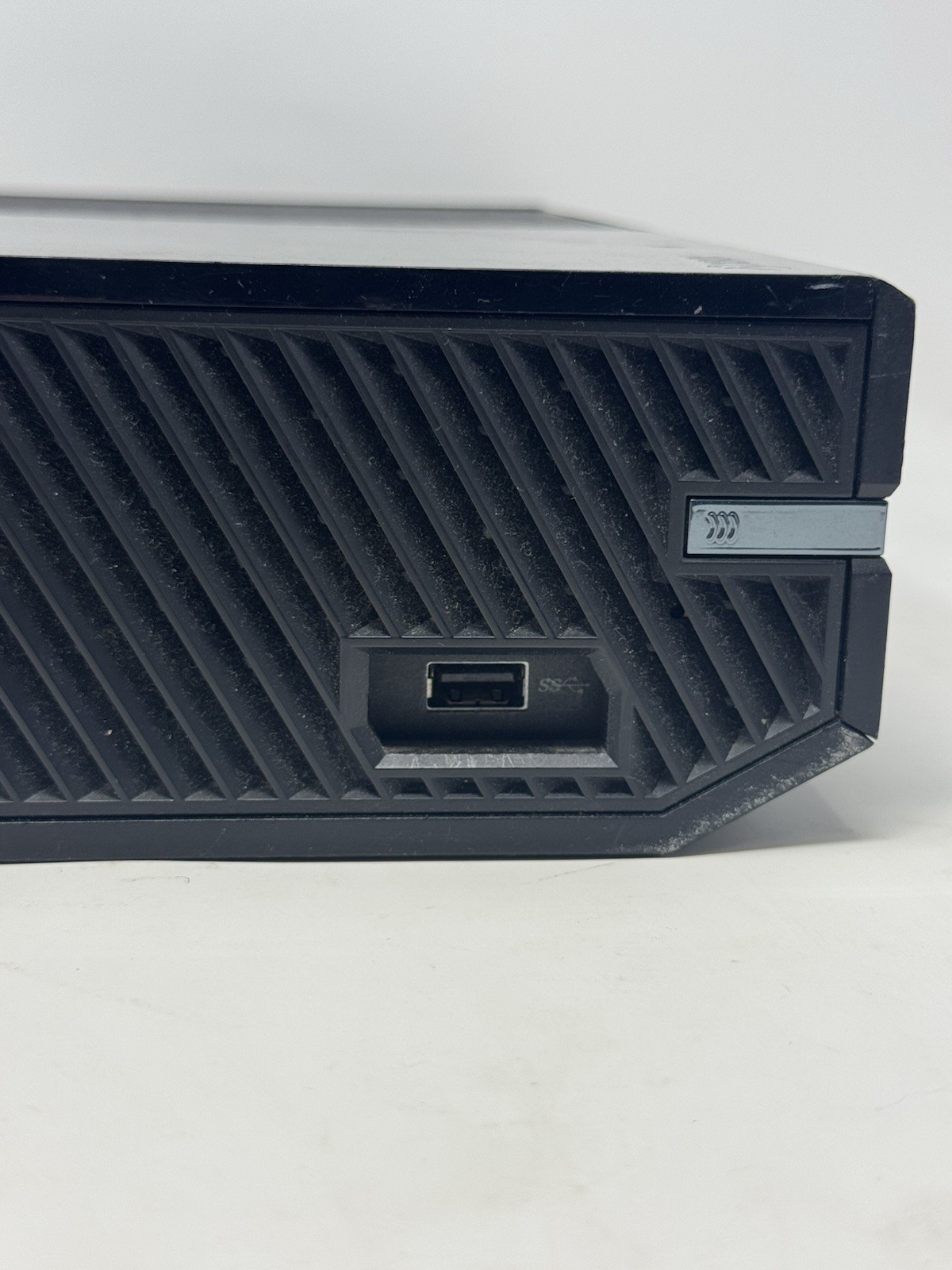 Microsoft Xbox One 500GB Console only - Black - model 1540 - Tested Working