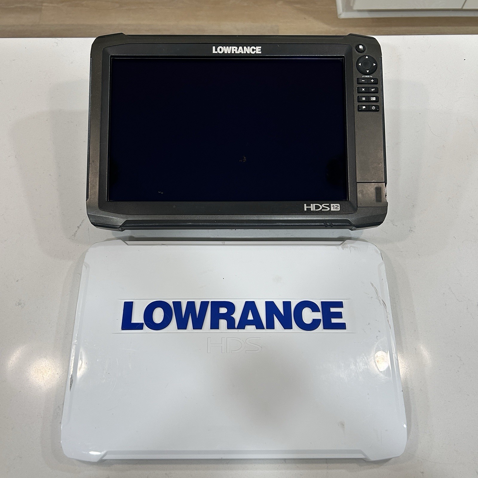 Lowrance Carbon HDS 12 Head Unit