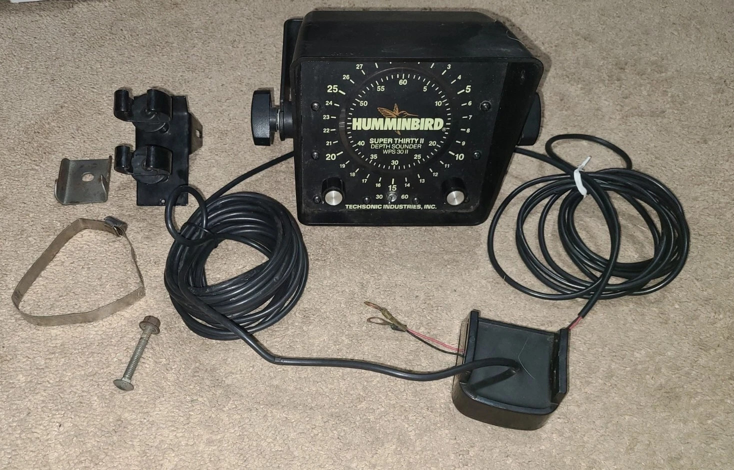 Humminbird SUPER THIRTY II Depth Sounder WPS 30 II with Mount, Power, Transducer