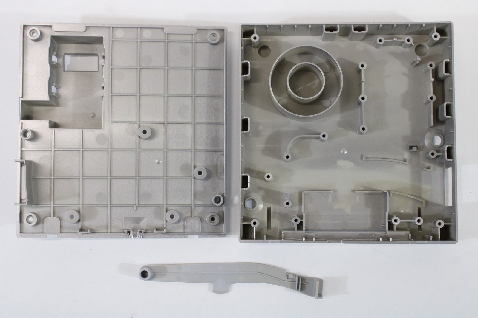 Nintendo GameCube Gameboy Advance GBA Player Replacement Shell Only Silver KPG61