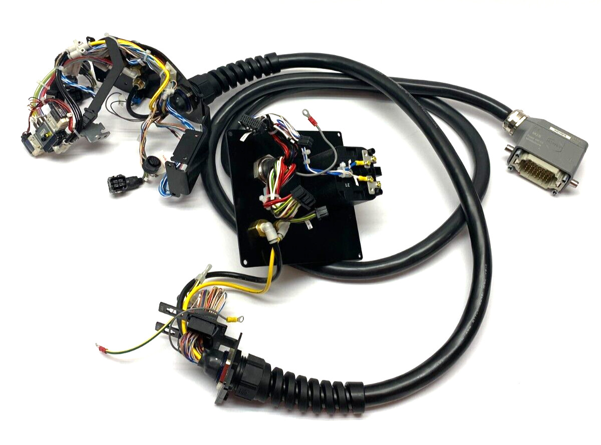 Fanuc A05B-1117-H201 Cable and Panel Assembly w/ Battery Pack