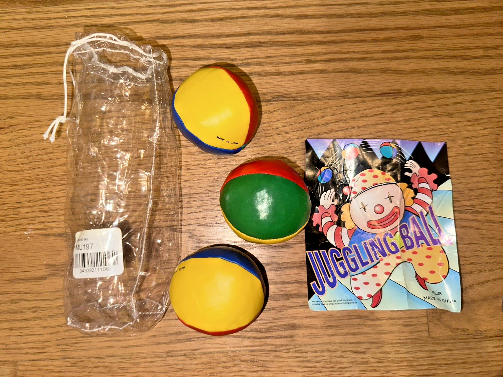 Classic Multicolored Juggling Balls Set – 3-Pack Skill Development Toy