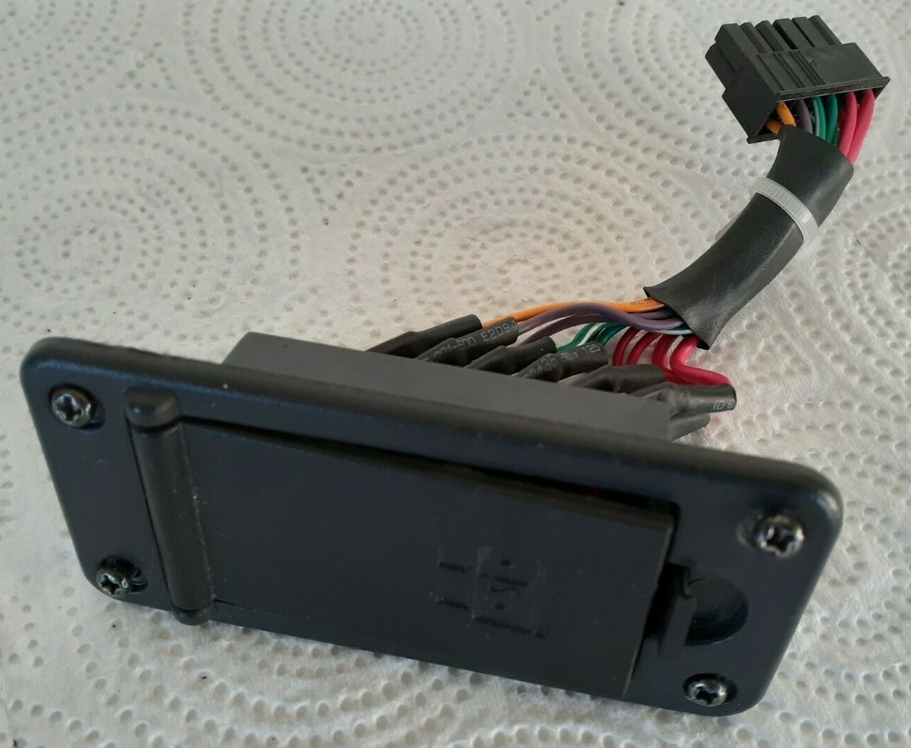 Pride Fuse Box With Fuses. ELEASMB5383