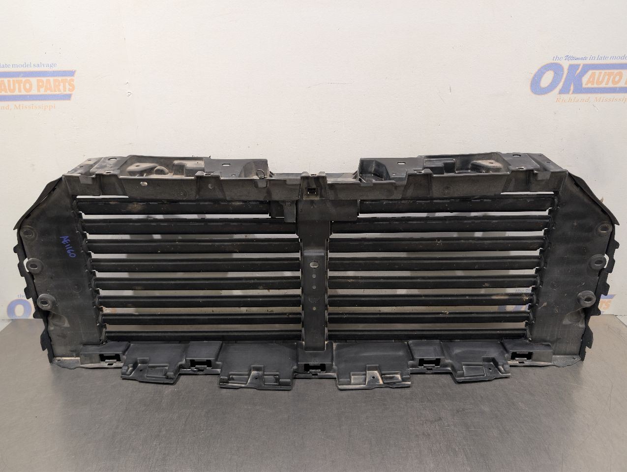 22 FORD F150 UPPER AIR SHUTTER 2.7L