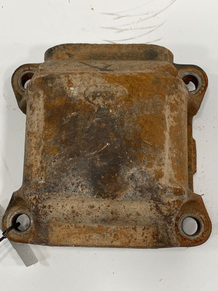 Mack Camelback Suspension Bracket 52QK418P5 (641-12335)