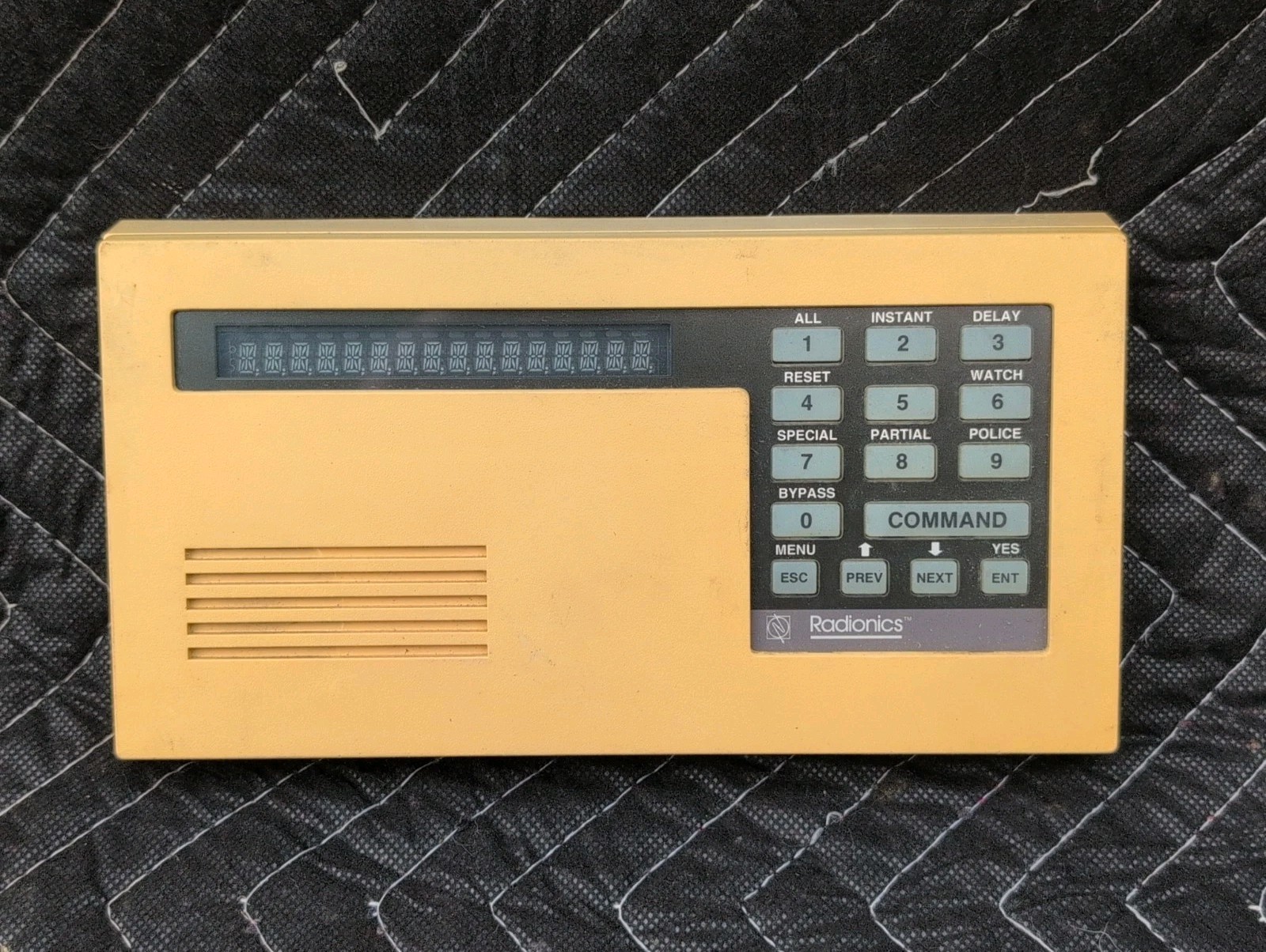 Radionics D1255 Alpha Numeric Keypad Security Fire Alarm System