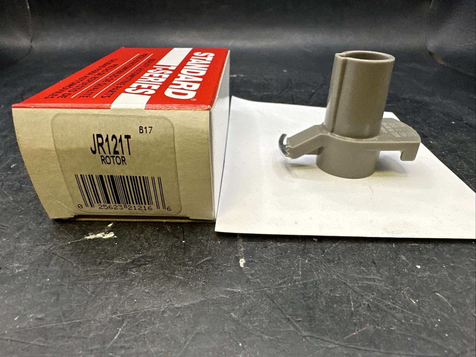 *STANDARD JR121T DISTRIBUTOR ROTOR 89-00 CHEVY,GEO,PONTIAC,SUZUKI see desc