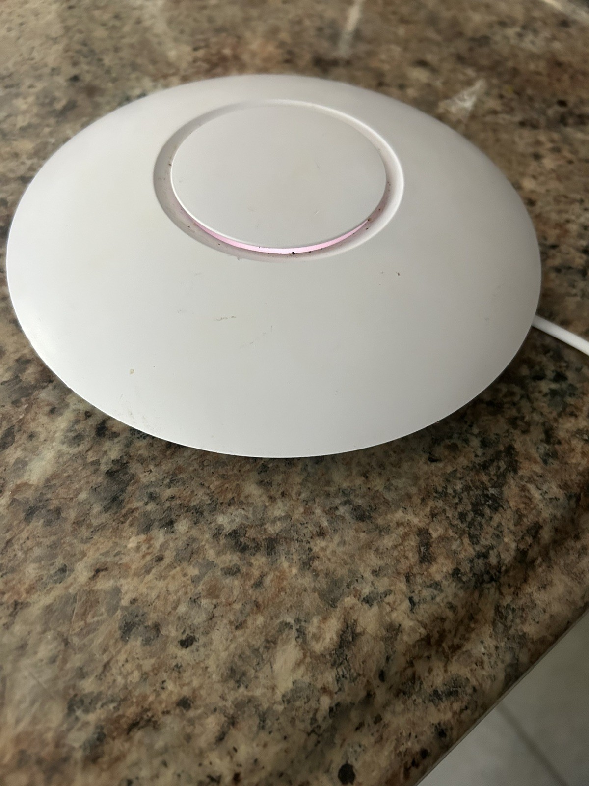 Ubiquiti UniFi AP (UAP-AC-LITE) Wireless Access Point Indoor