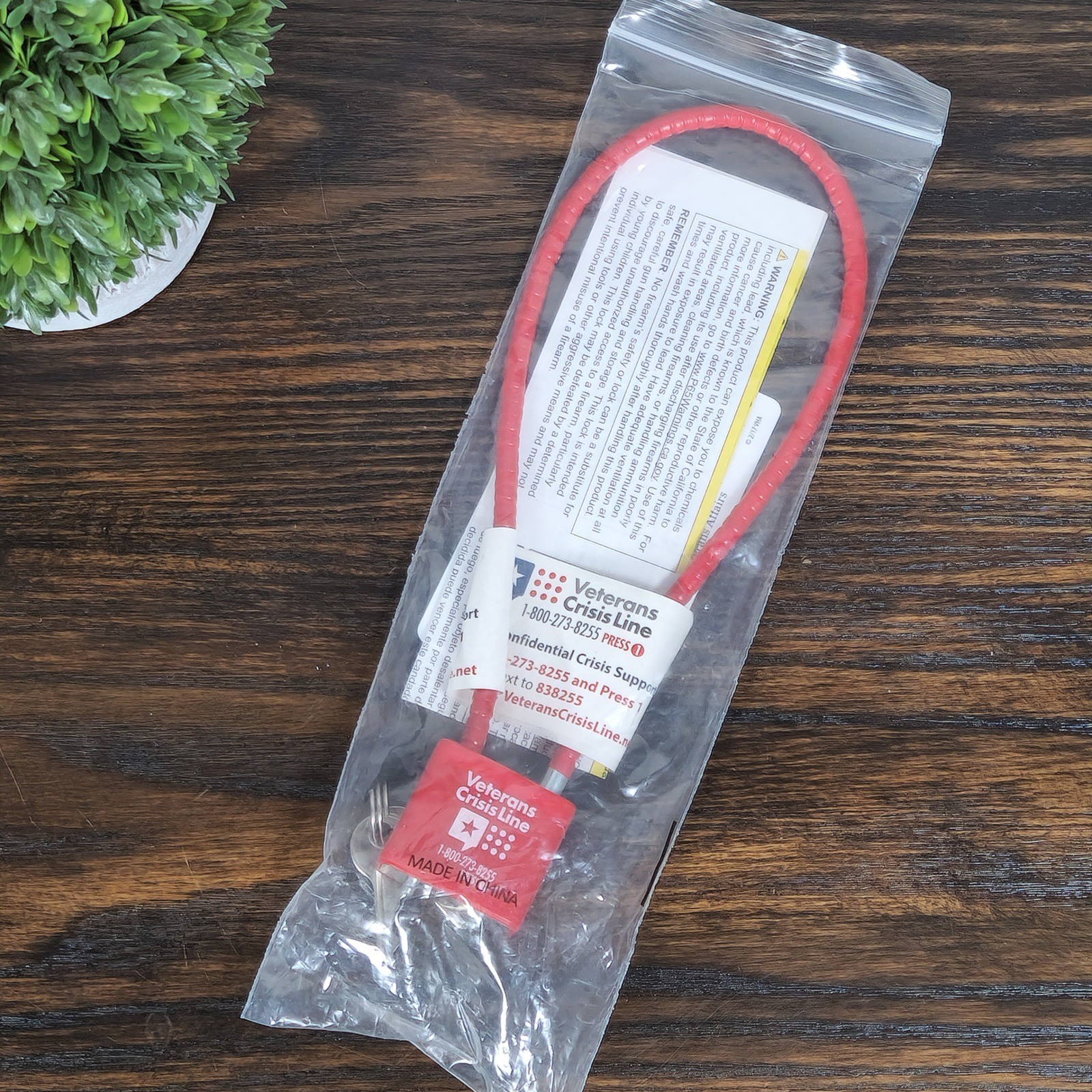 Veterans Crisis Line Red Cable Gun Lock with 2 Keys Firearm Safety Lock New