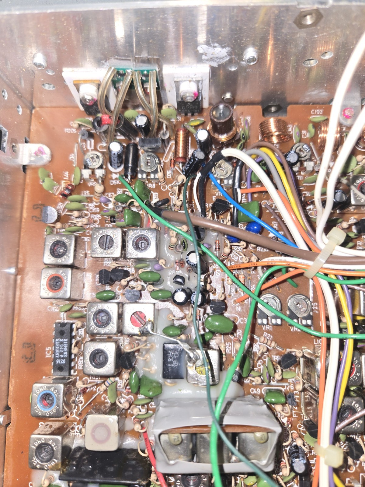 Custom Performance-Tuned Cobra 148GTL 40 Channel 4W ANL w/ Microphone