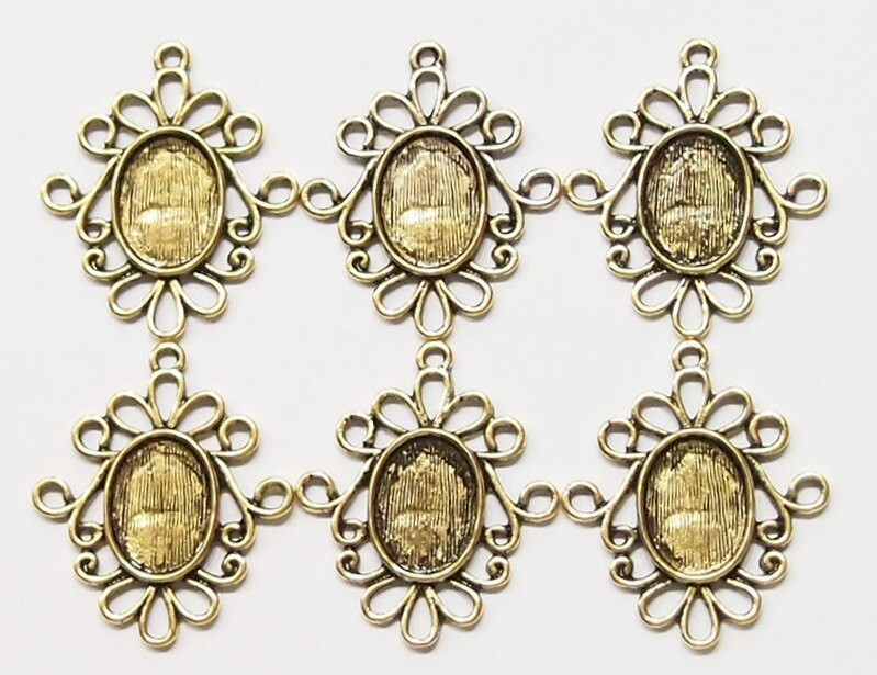 20- 14x10mm Antique Gold Whimsical Floral Pendant Settings 4 Cameos Cabs 31x28mm