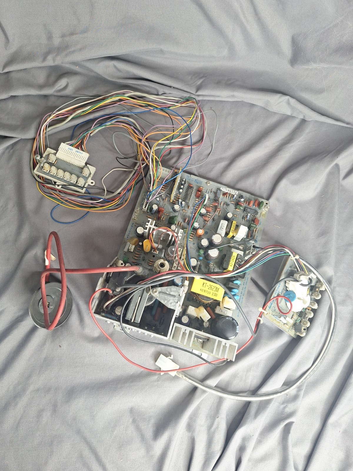 Sharp Image 25" Rca Ktmf Monitor Chassis arcade game PCB board Parts Or Repair 1