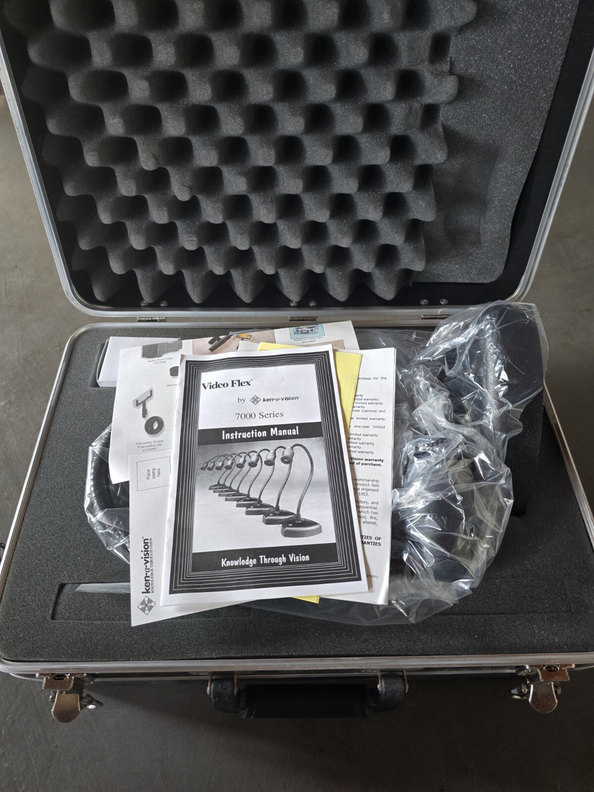 Ken-A-Vision 7000 Series Video Flex w/ Travel Case and Accessories