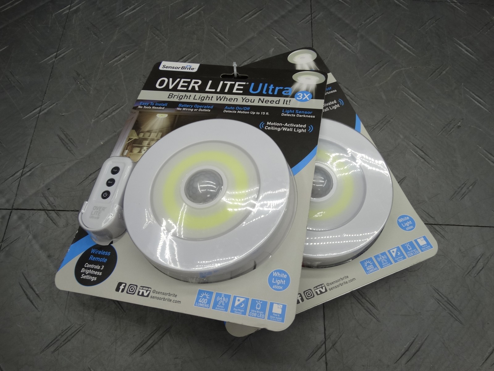 Sensor Brite Ultra-Overhead Motion Activated LED Night Light Bulb OLU-CD4 Lot-2