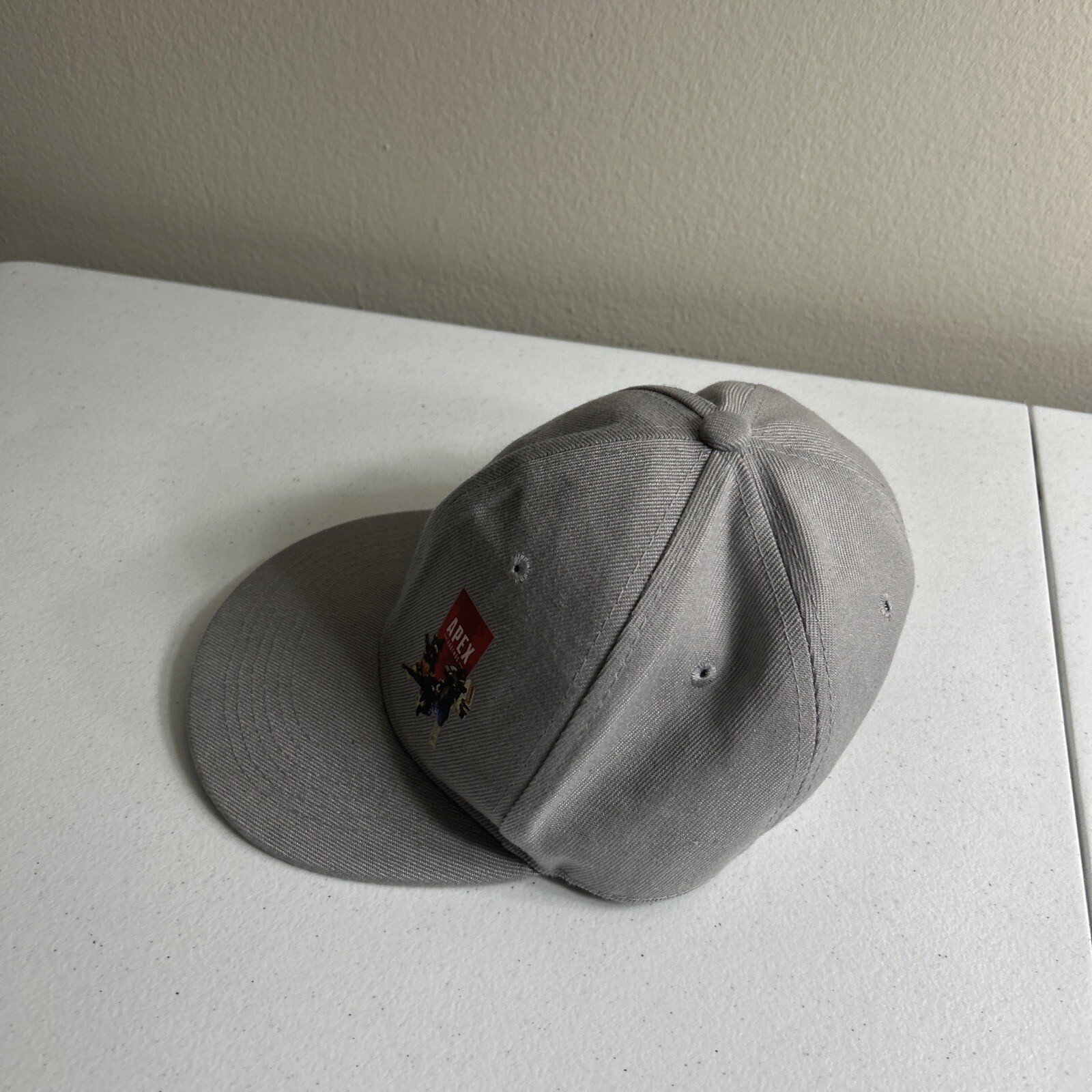 Apex Legends Adjustable Strap Gray Hat Youth Size
