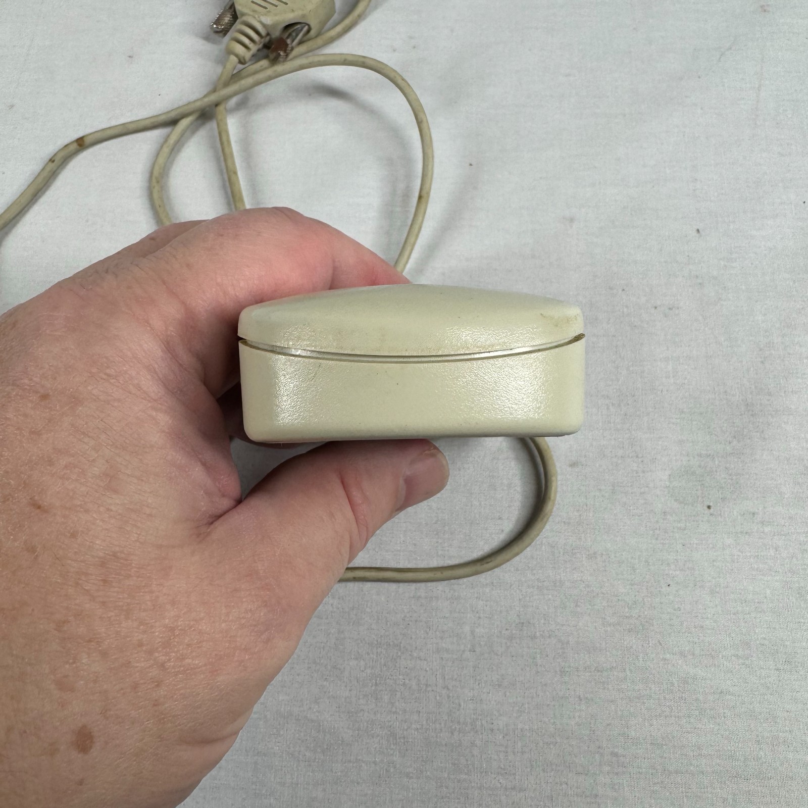 Vintage Agiler 3 Button Mouse 200 Serial Untested