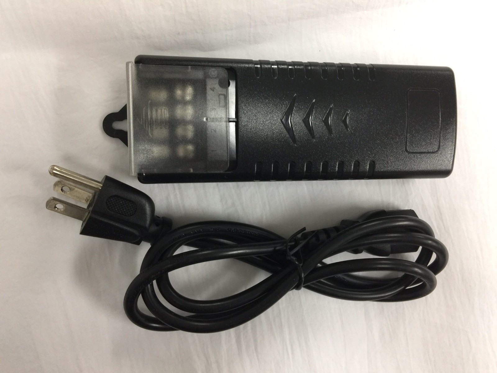 12DC 4CH 5AMP POWER SUPPLY ADAPTER BUILT IN PTC FUSE ADJUSTABLE OUTPUT VOLT CCTV