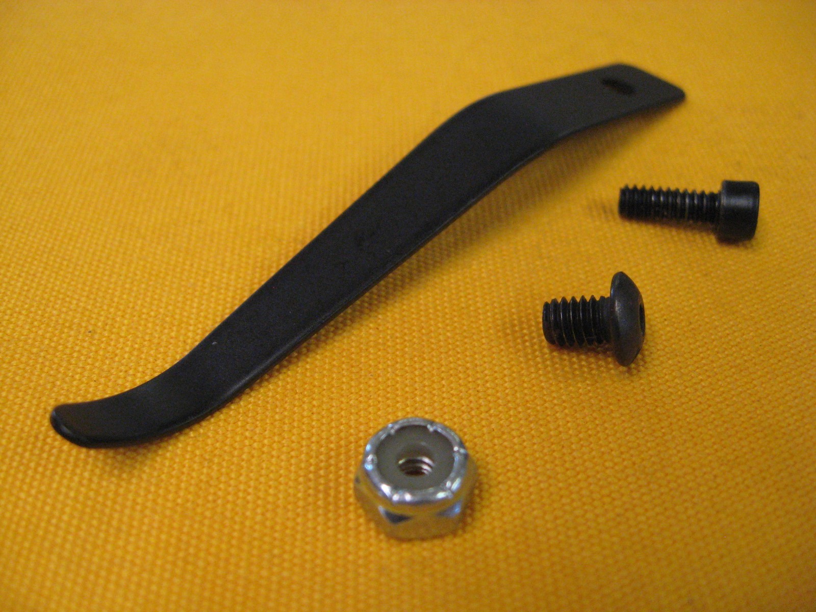 New Horton Crossbow Brotherhood Bone Collector Arrow Retention Spring+Fasteners