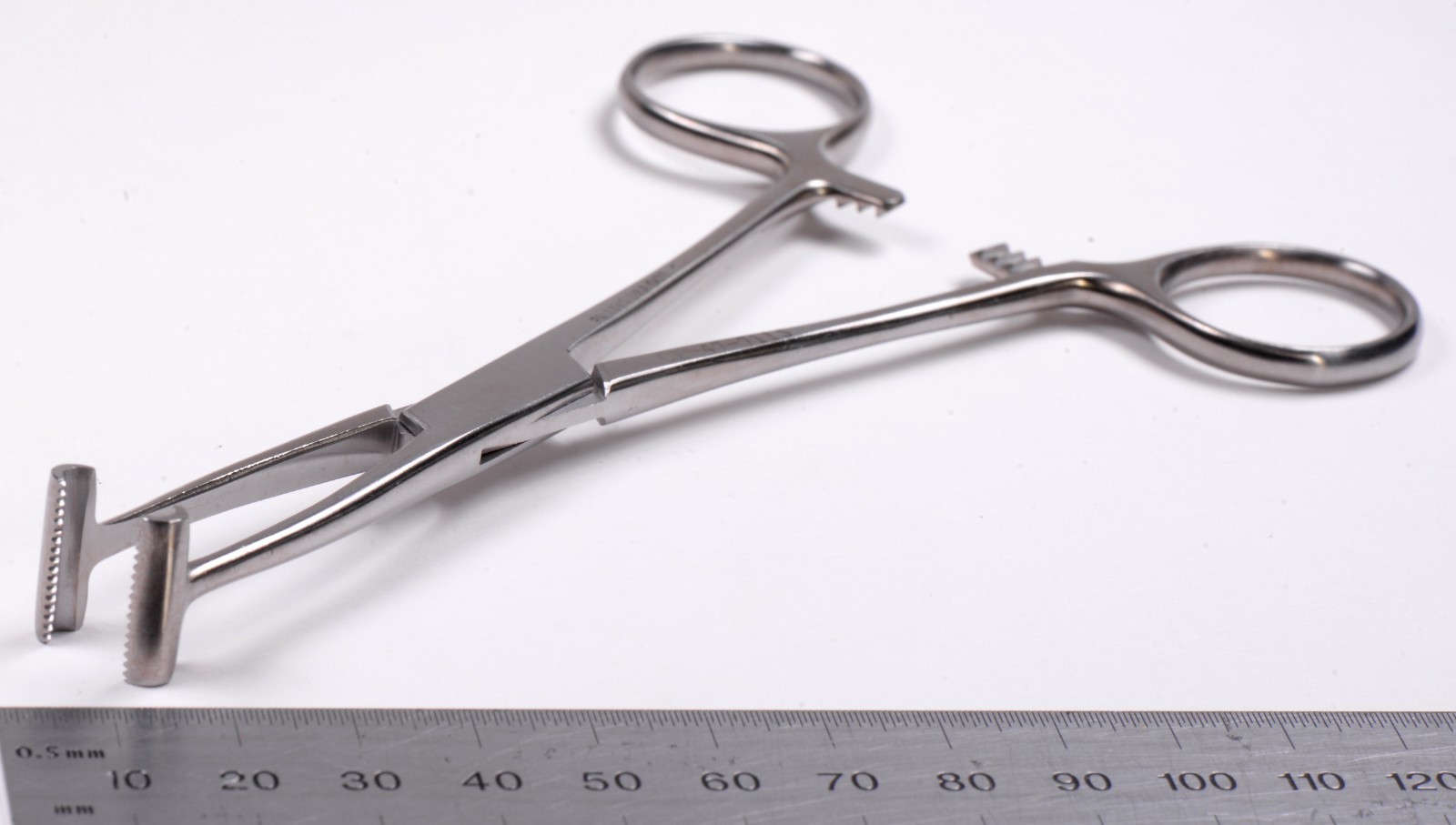 Pilling #47-7115 Pratt Tissue Forceps 6" T-Clamp Ratchet Surgical Stainless