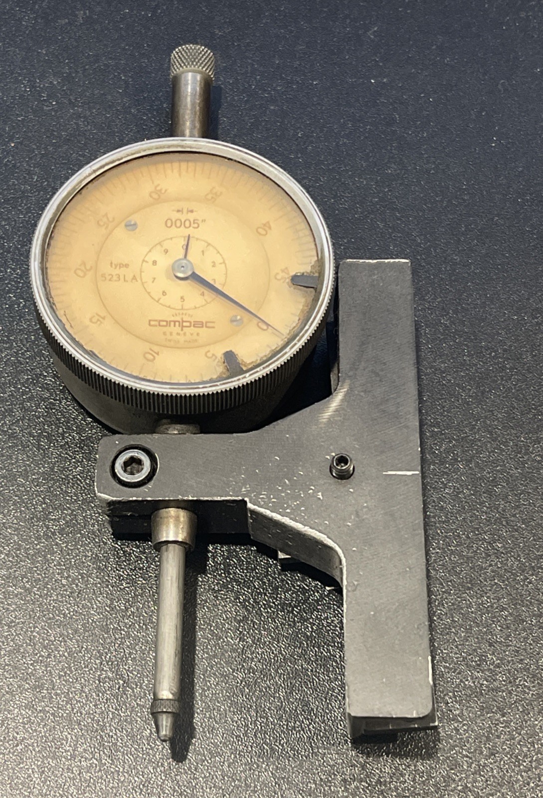 COMPAC TYPE 523 L A DIAL INDICATOR .0005" Swiss Made with Stem-mount CLAMP