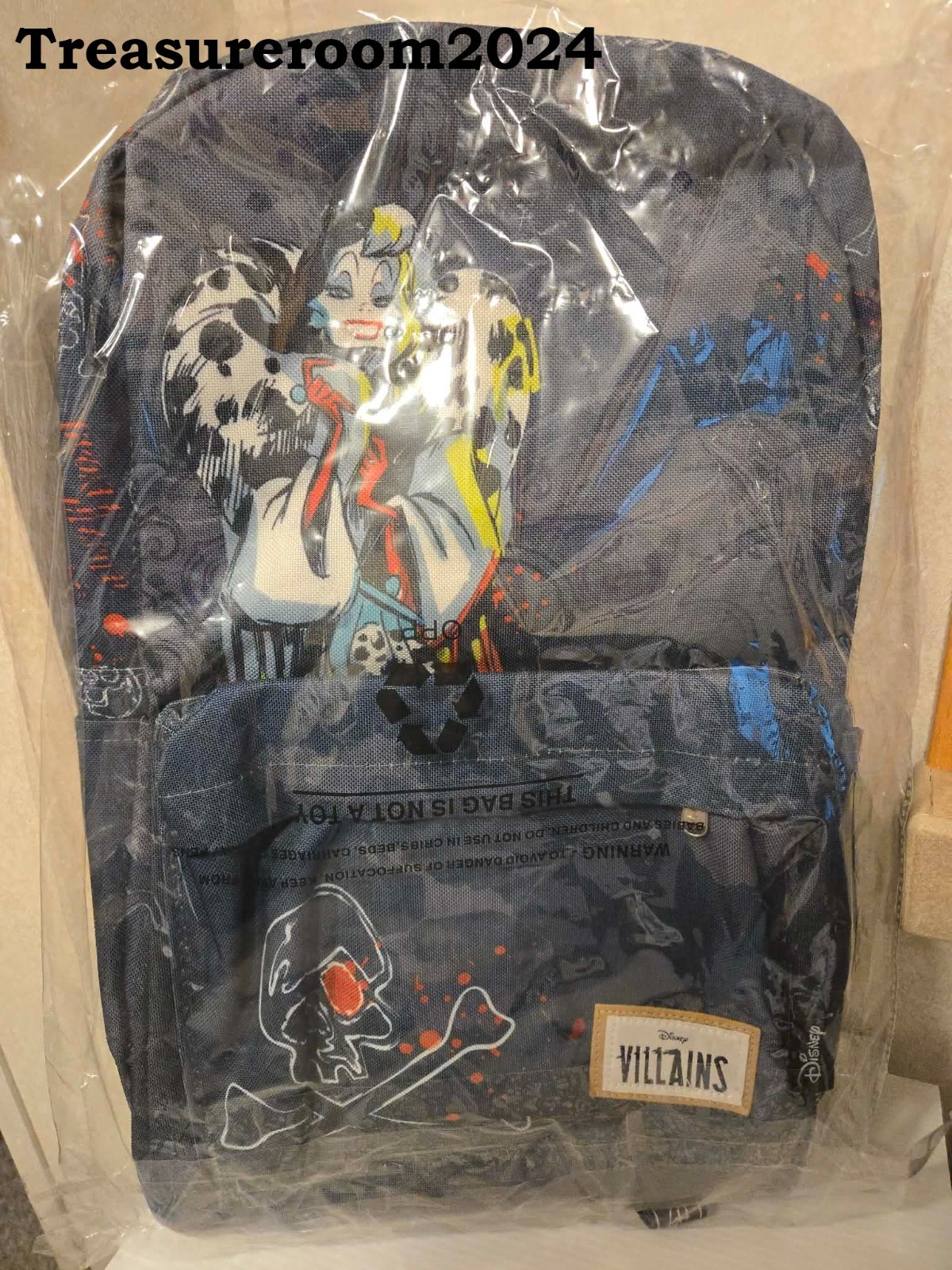 Disney 17" Tall Villians Cruella 101 Dalmatians Nylon Backpack  NEW!