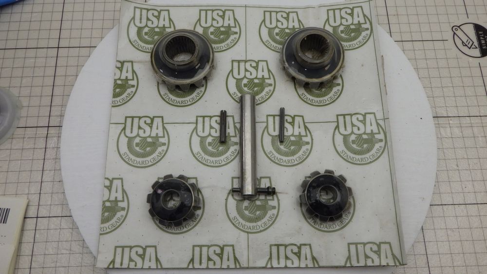 USA Standard Gear ZIKM35-S-27-1.5 Spider Gear Set AMC Dana 35 27-Spline 1.56in