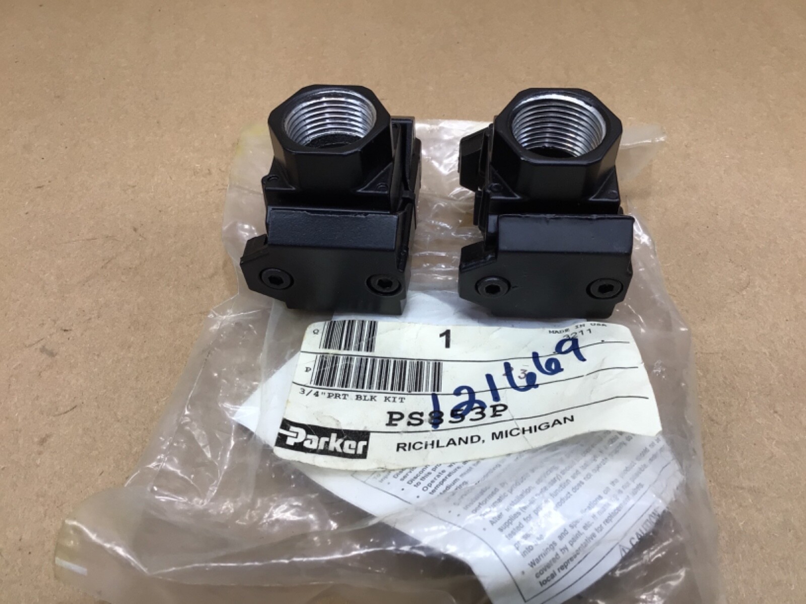 Parker PS853P 3/4" Port Block Kit New #4036K27IAC