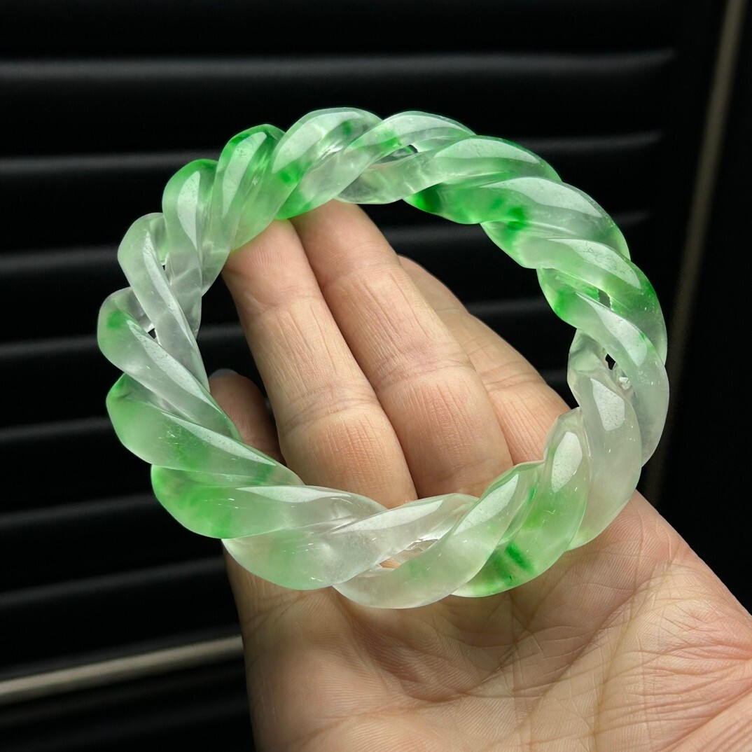 Real Natural Grade AAA Burmese Ice Green Jade jadeite Bracelets bangle 61MM