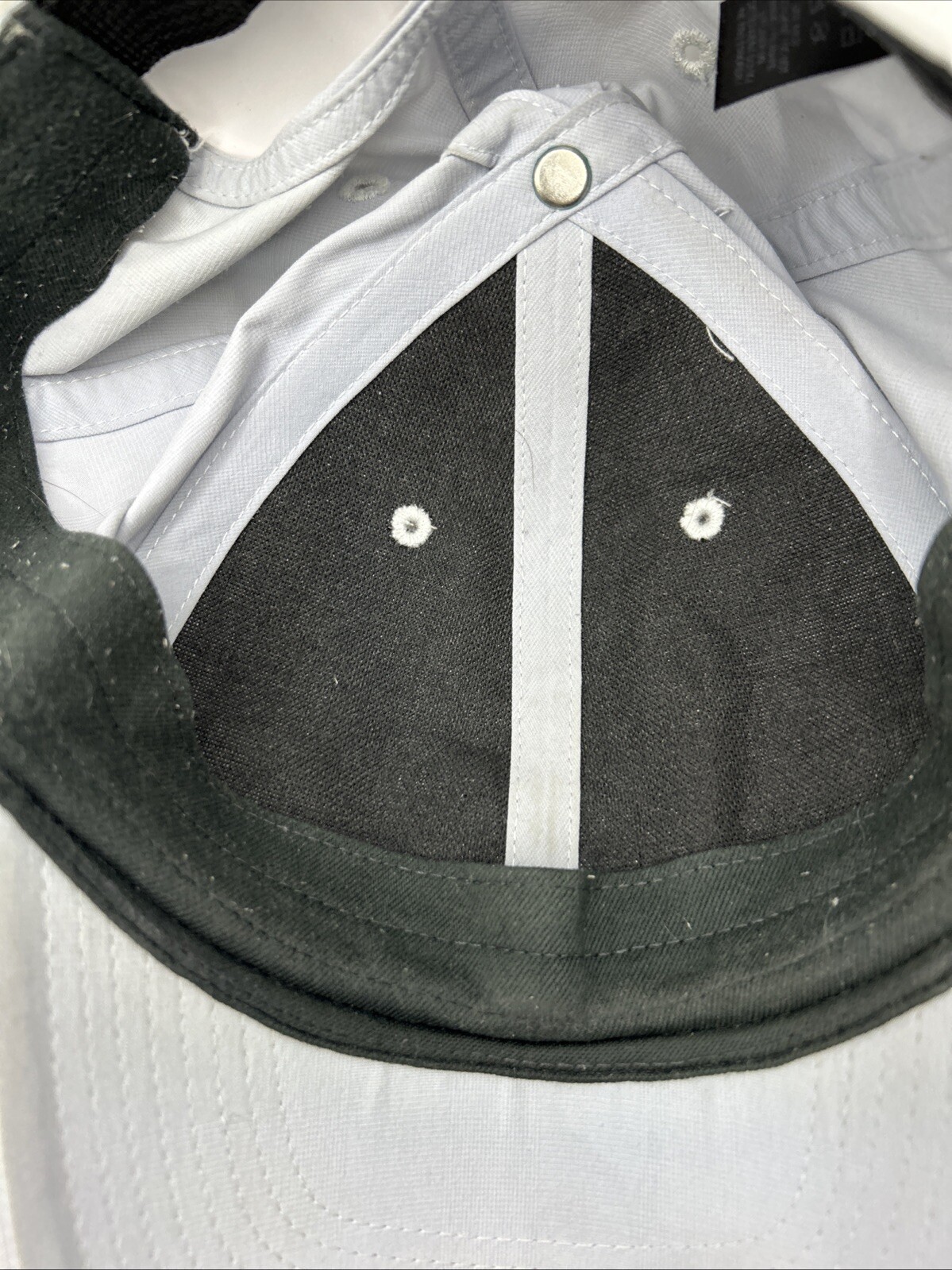 NIKE GOLF Legacy91 Golf Baseball Har Cap Light Gray Lightweight Adjustable Patch